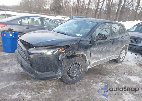 2022 Toyota Corolla Cross L from USA, damaged, VIN 7MUAAABG6NV002895